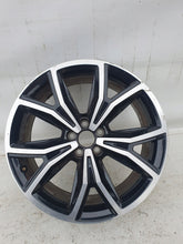 Load image into Gallery viewer, 1x Alufelge 18 Zoll 7.0&quot; 5x100 39ET 2GM601025F VW T-Cross Tcross Rim Wheel