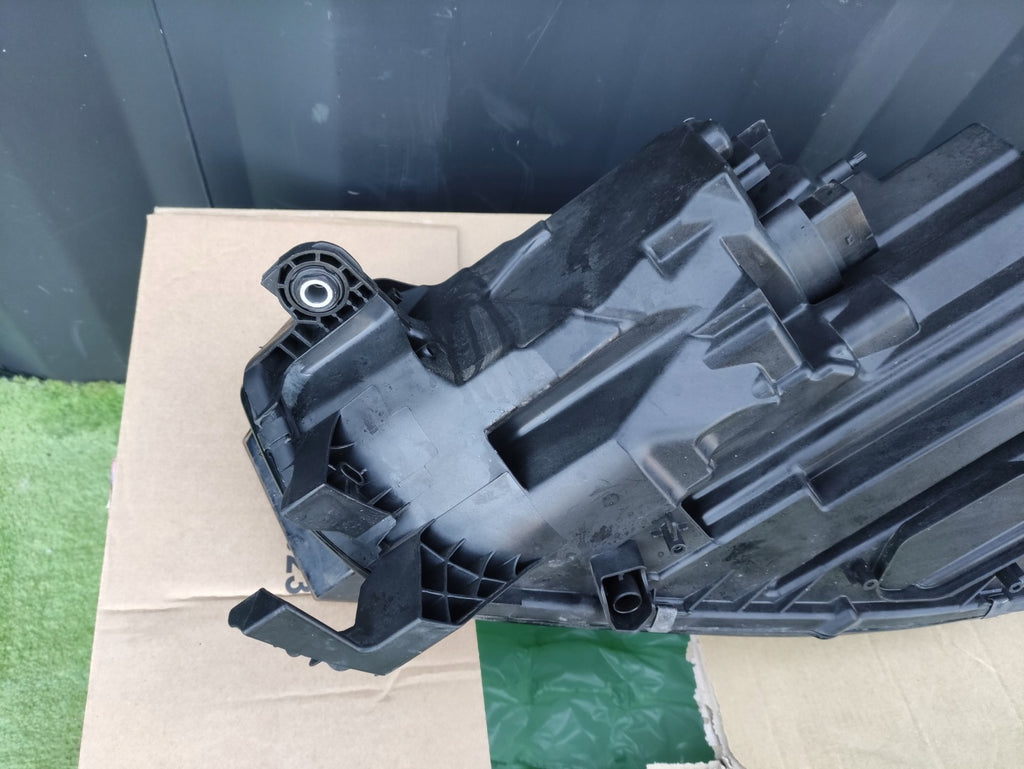 Frontscheinwerfer Skoda Octavia IV 5E4941016B LED Rechts Scheinwerfer Headlight SCH9084943523mu