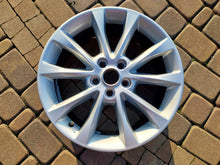 Load image into Gallery viewer, 1x Alufelge 17 Zoll 7.0" 5x108 50ET Graphit Ford Mondeo I Rim Wheel FEL2981077190mb