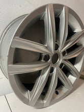 Load image into Gallery viewer, 1x Alufelge 16 Zoll 6.5" 5x112 5G0601025CS VW Golf VII I Rim Wheel FEL5775056934oh