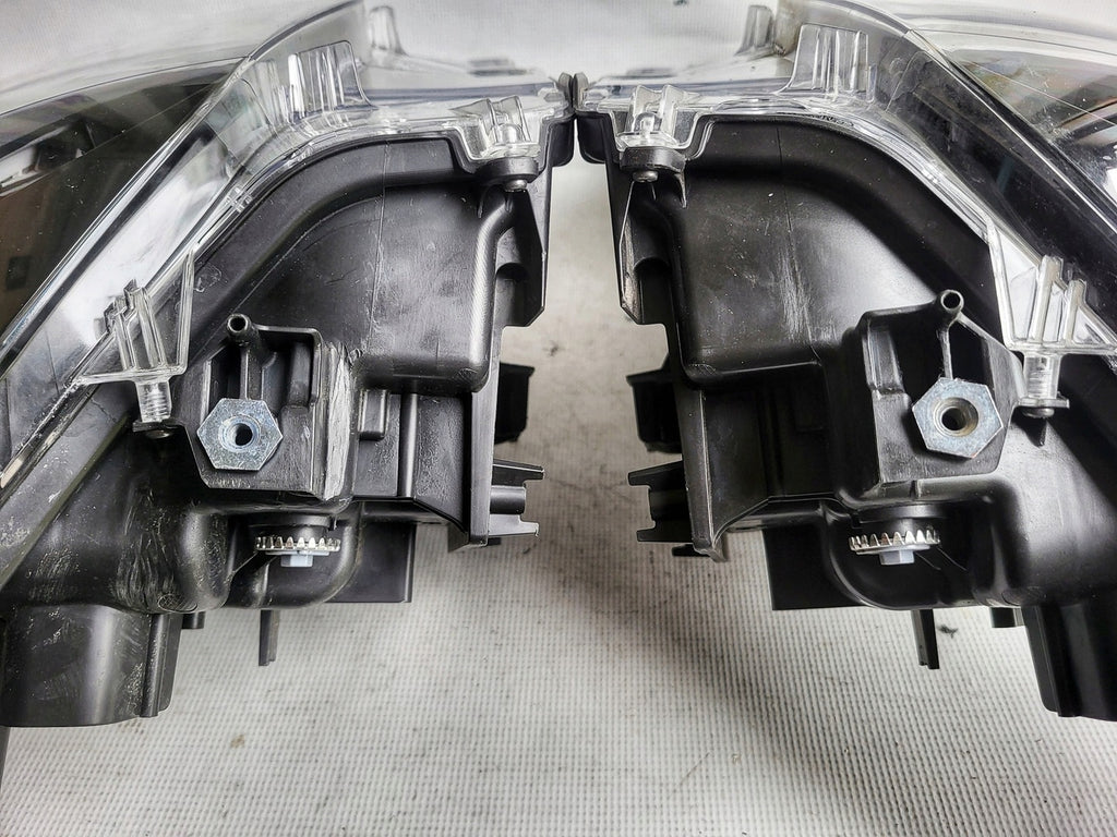 Frontscheinwerfer Toyota Yaris Cross BI-OD-312 LED Ein Satz Headlight SCH8888778555eu