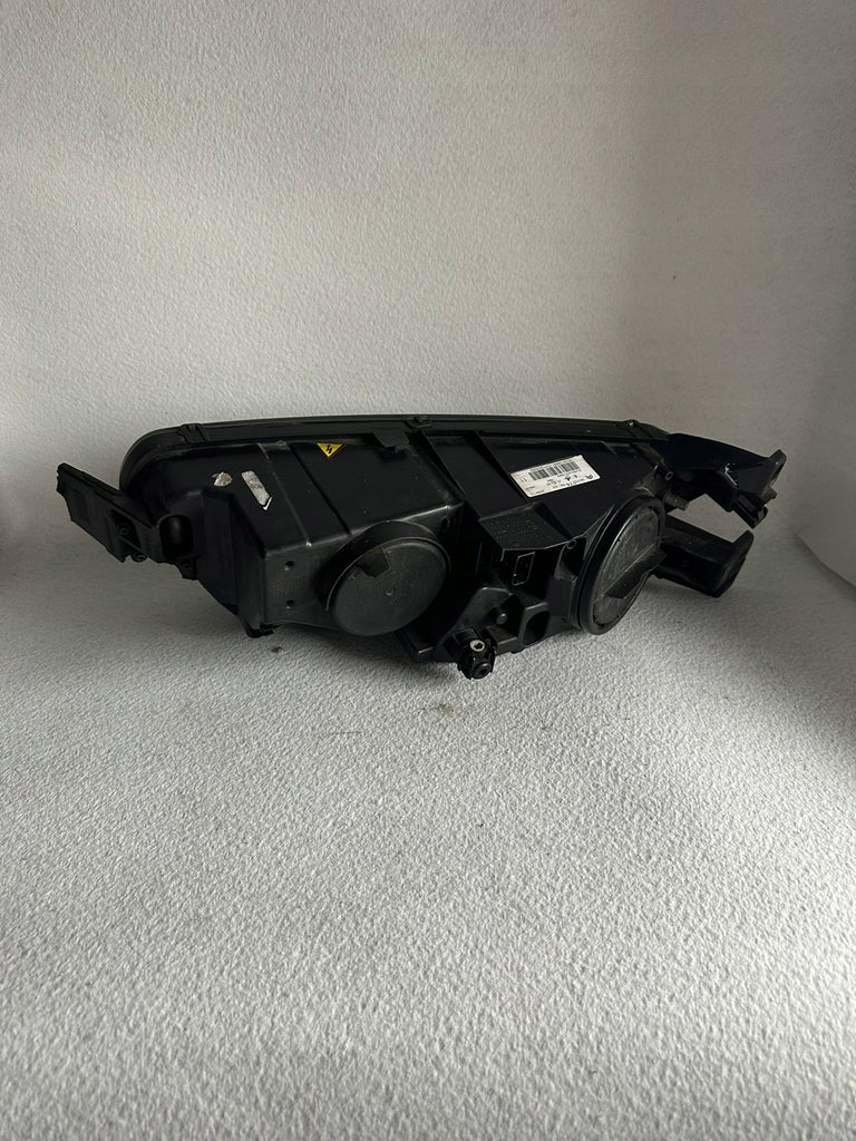Frontscheinwerfer Citroën C4 Picasso II 9677217480-02 Xenon Rechts Headlight SCH2480059655zb