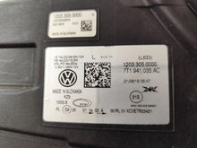 Laden Sie das Bild in den Galerie-Viewer, Frontscheinwerfer VW Transporter Caravelle 7T1941035AC 12033050000 Links