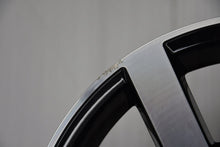 Load image into Gallery viewer, 1x Alufelge 18 Zoll 7.0" 5x112 52ET Glanz 5TA601025F VW Rim Wheel FEL3175207191gv