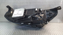Laden Sie das Bild in den Galerie-Viewer, Frontscheinwerfer Ford Focus MX7B-13E014-FD Full LED Rechts Headlight SCH5634013309oz