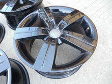 Load image into Gallery viewer, 4x Alufelge 17 Zoll 8.0&quot; 5x112 47ET Glanz 8J0601025C Audi A4 B7 Rim Wheel