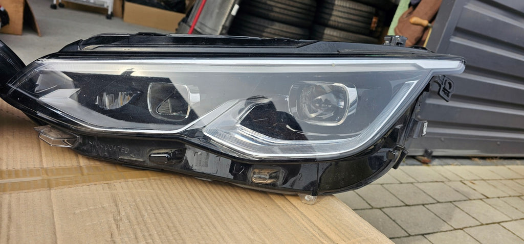 Frontscheinwerfer VW Golf VIII 5H1941035J 5H1941036J LED Ein Satz Headlight SCH5005510902le