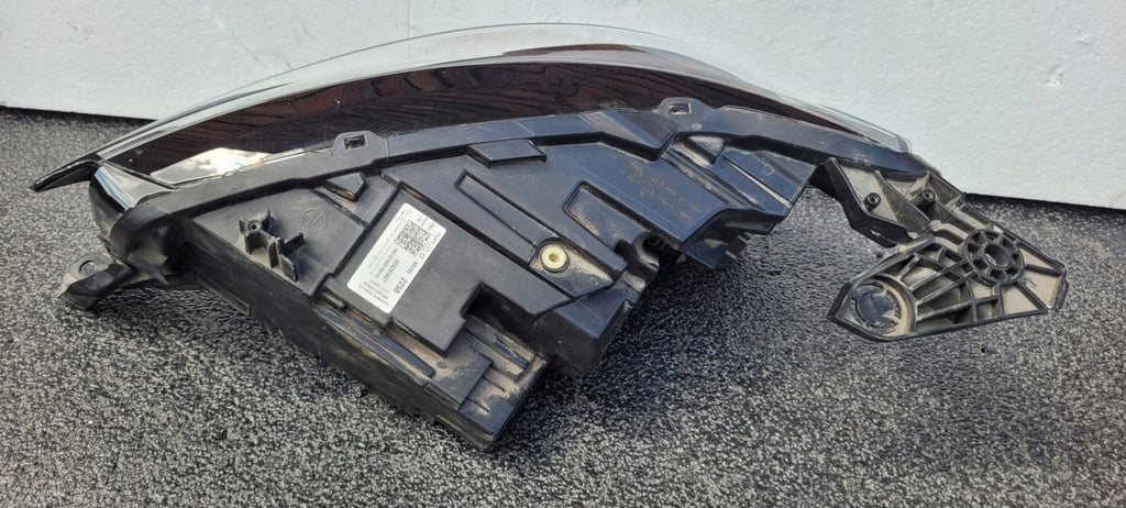 Frontscheinwerfer Opel Corsa F 39162654 354261827 9829522580 LED Rechts SCH3111975362xa