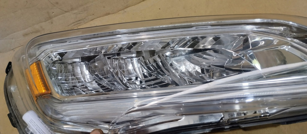 Frontscheinwerfer Dodge Ram Ducato 68516024AA 68516025A Rechts Headlight SCH4197247990yp