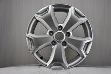 Load image into Gallery viewer, 1x Alufelge 16 Zoll 6.5" 5x114.3 50ET Glanz Silber 403000813R Dacia Rim Wheel FEL5647286345lx