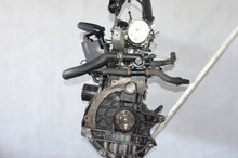 Laden Sie das Bild in den Galerie-Viewer, Motor Renault Suzuki Megane III Grand F9QP872 1.9 DCI 130PS Diesel Unkomplett