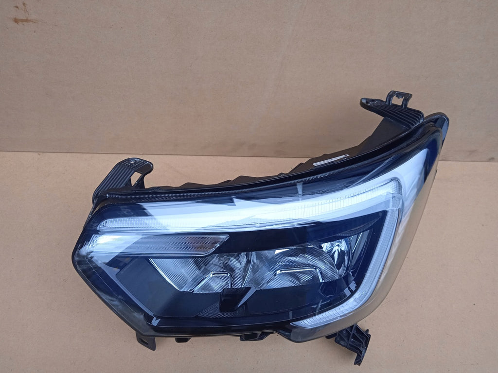 Frontscheinwerfer Renault Master 260607867R Links Scheinwerfer Headlight