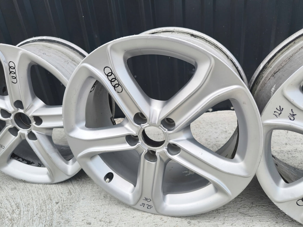 1x Alufelge 17 Zoll 7.5" 5x112 45ET Glanz Silber 8K0601025BK Audi A4 A3