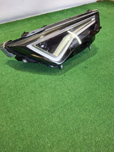 Laden Sie das Bild in den Galerie-Viewer, Frontscheinwerfer Seat Ateca Rechts Scheinwerfer Headlight SCH4828516791ch