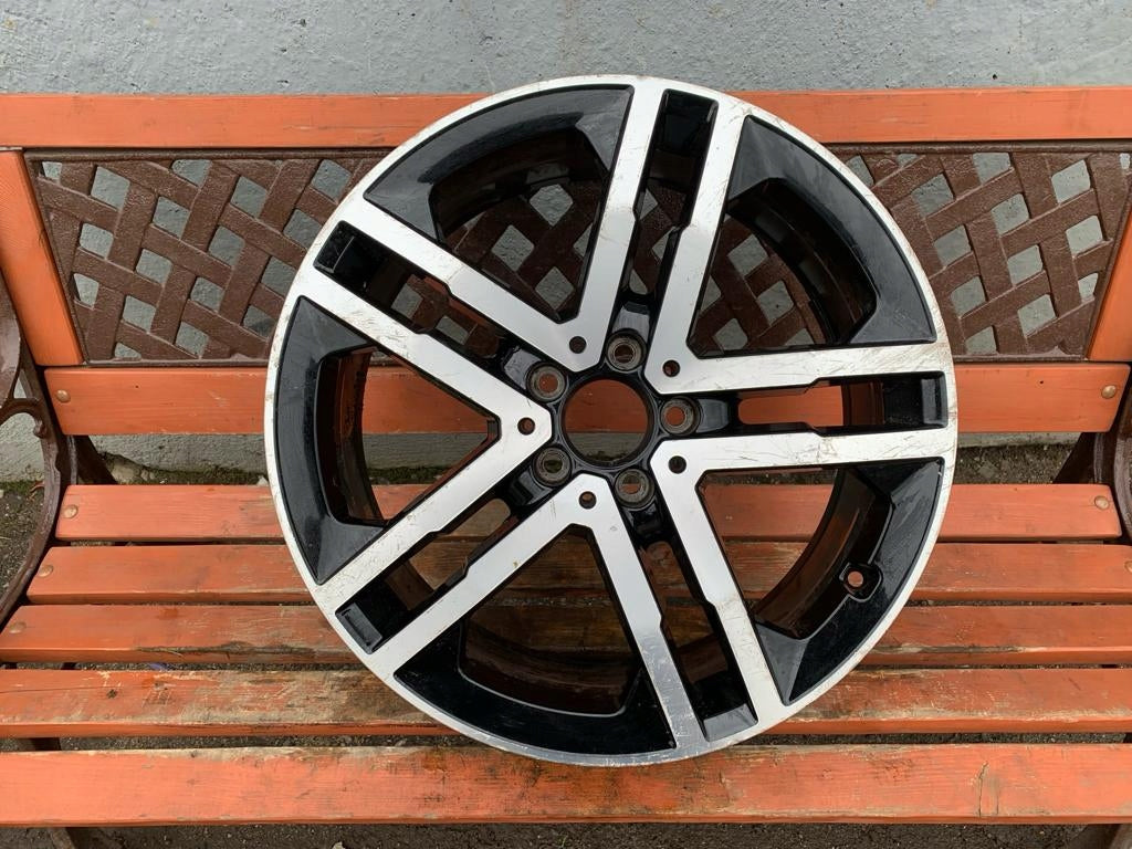 1x Alufelge 19 Zoll 7.5" 5x112 53ET Glanz Schwarz A2474013900 Mercedes-Benz W247