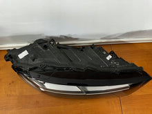 Load image into Gallery viewer, Frontscheinwerfer Audi Q7 4M0941034 LED Rechts Scheinwerfer Headlight SCH7768770210uf