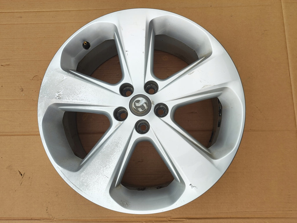 1x Alufelge 18 Zoll 7.0" 5x105 38ET Glanz Silber 95181597 Opel Mokka Rim Wheel FEL3274218081hj