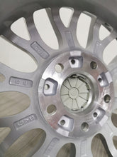 Laden Sie das Bild in den Galerie-Viewer, 1x Alufelge 15 Zoll 6.5&quot; 5x120 1095336 BMW E36 E38 E34 Rim Wheel