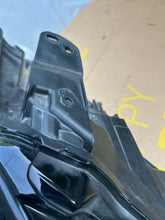Load image into Gallery viewer, Frontscheinwerfer Mazda 3 Bp BCJH-51030 LED Rechts Scheinwerfer Headlight SCH2569518790hi