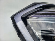 Laden Sie das Bild in den Galerie-Viewer, Frontscheinwerfer Kia Sportage V 92101R2100 LED Links Scheinwerfer Headlight SCH9704476396gq