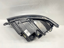 Laden Sie das Bild in den Galerie-Viewer, Frontscheinwerfer VW T6 7L1941036D LED Rechts Scheinwerfer Headlight SCH9467266465yj