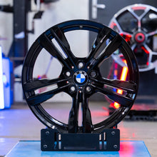 Laden Sie das Bild in den Galerie-Viewer, 4x Alufelge 19 Zoll 9.0" 5x120 37ET Glanz Silber 7846786 BMW F15 F16 Rim Wheel FEL7308028774iu