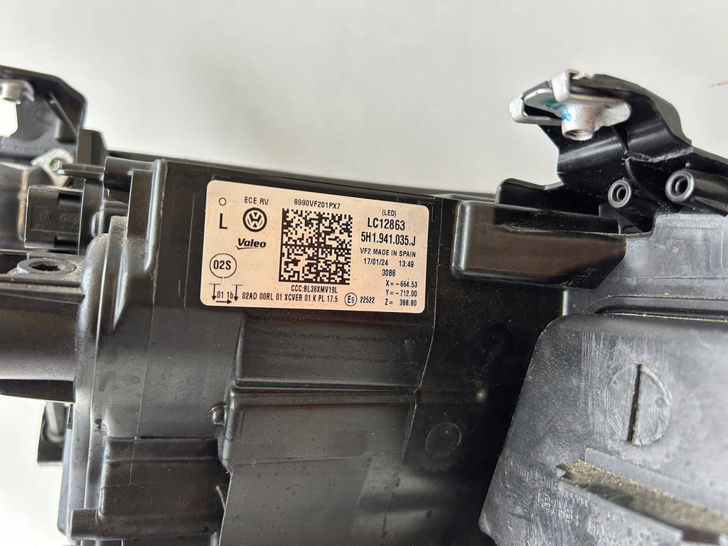 Frontscheinwerfer VW Golf VIII 5H1941035 LED Links Scheinwerfer Headlight SCH7373909624jf