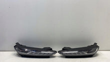 Laden Sie das Bild in den Galerie-Viewer, Frontscheinwerfer Hyundai Kona 92207-J9000 Ein Satz Scheinwerfer Headlight SCH8221373720mx