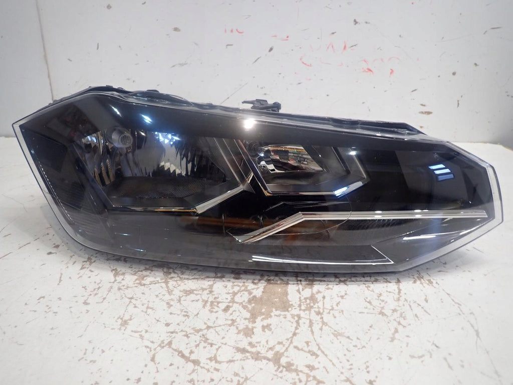 Frontscheinwerfer VW Polo 2G1941006 Rechts Scheinwerfer Headlight