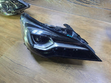 Laden Sie das Bild in den Galerie-Viewer, Frontscheinwerfer Opel Astra K 39218026 Rechts Scheinwerfer Headlight SCH5961682798cp