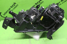Laden Sie das Bild in den Galerie-Viewer, Frontscheinwerfer Ford Ranger JB3B-13D154-5 Rechts Scheinwerfer Headlight SCH3034194844ny