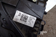 Laden Sie das Bild in den Galerie-Viewer, Frontscheinwerfer VW T-Roc 2GA941035AD Links Scheinwerfer Headlight