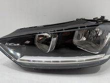 Laden Sie das Bild in den Galerie-Viewer, Frontscheinwerfer VW Golf Sportsvan 517941005B Links Scheinwerfer Headlight SCH2116602851ld