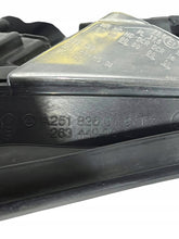 Laden Sie das Bild in den Galerie-Viewer, Frontscheinwerfer Mercedes-Benz W251 A2518260191 Rechts Scheinwerfer Headlight SCH6535448256nx