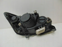 Laden Sie das Bild in den Galerie-Viewer, Frontscheinwerfer Mercedes-Benz Vito W639 A6398202861 Xenon Rechts oder Links