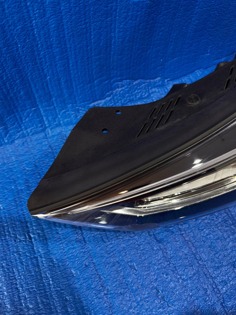 Frontscheinwerfer Hyundai Tucson D7921-21C10 Links Scheinwerfer Headlight SCH4720346227jb