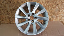 Laden Sie das Bild in den Galerie-Viewer, 1x Alufelge 17 Zoll 7.0&quot; 5x108 50ET 31341739 Volvo S60 S80 V60 V70 Rim Wheel