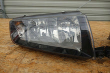 Load image into Gallery viewer, Frontscheinwerfer Skoda Fabia I Ein Satz Scheinwerfer Headlight SCH9535389091kw