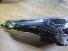 Load image into Gallery viewer, Frontscheinwerfer Kia Ceed J7921-22040 Rechts Scheinwerfer Headlight