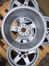 Laden Sie das Bild in den Galerie-Viewer, 4x Alufelge 16 Zoll 7.0" 5x112 35ET Glanz Silber 8W0601025 Audi C6 A4 B9 FEL3003900465wy