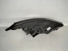 Laden Sie das Bild in den Galerie-Viewer, Frontscheinwerfer Hyundai I30 III 92101-G4100 G4921-21050 LED Links Headlight