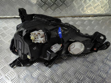 Load image into Gallery viewer, Frontscheinwerfer Toyota 423122DH Ein Stück (Rechts oder Links) Headlight