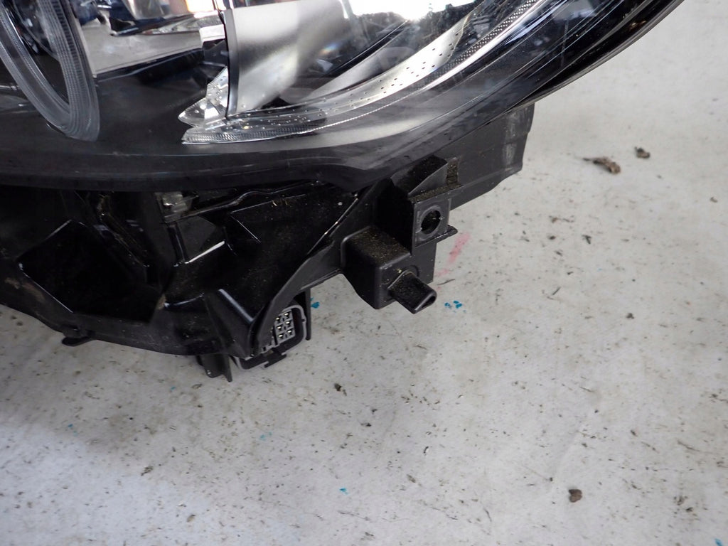 Frontscheinwerfer Mazda 6 Gj GRF5-51040 LED Ein Stück (Rechts oder Links)