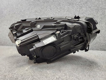 Laden Sie das Bild in den Galerie-Viewer, Frontscheinwerfer Mercedes-Benz Eqb X243 A2439068900SCZ A2439068900 LED Links SCH7188688779oz