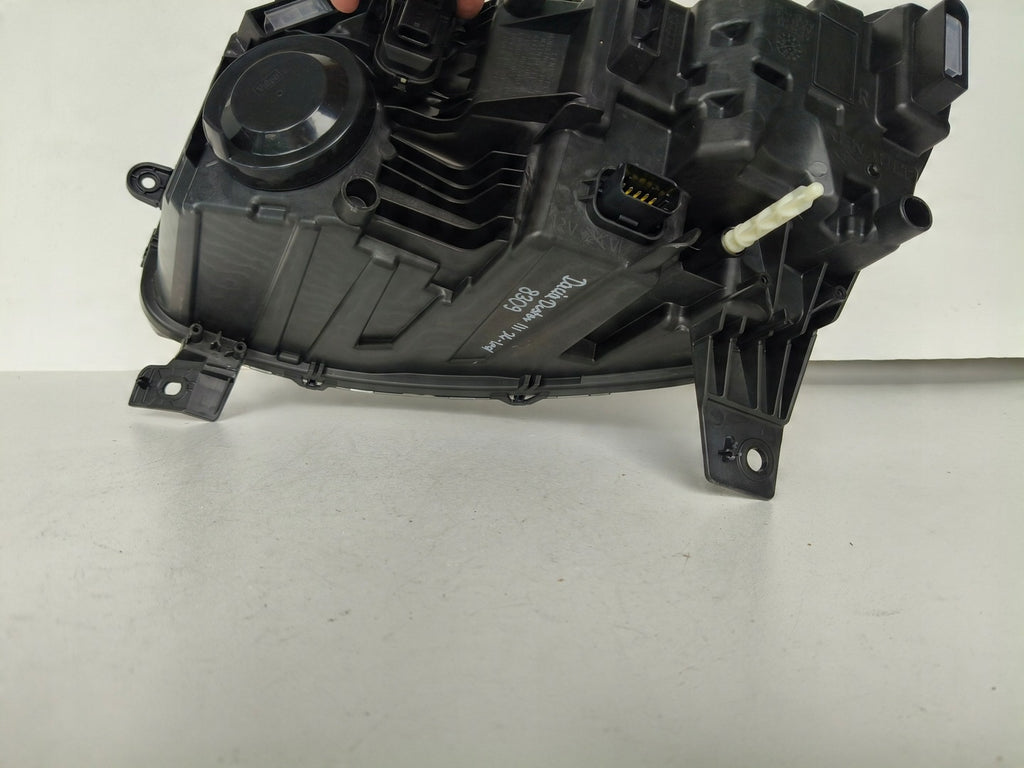 Frontscheinwerfer Dacia Duster 260107725R Full LED Rechts Scheinwerfer Headlight