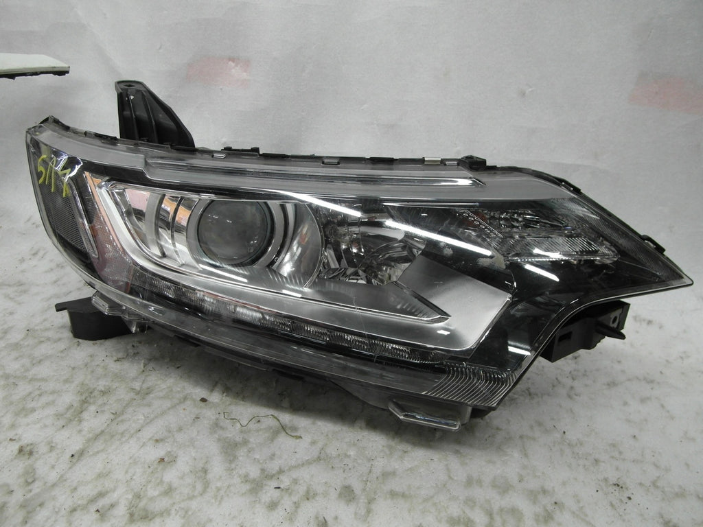 Frontscheinwerfer Mitsubishi Outlander III 8301C8-54 Rechts Headlight