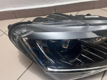Load image into Gallery viewer, Frontscheinwerfer Skoda Superb III 3V1941016B Xenon Rechts Headlight