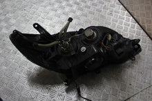 Load image into Gallery viewer, Frontscheinwerfer Toyota Sienna Ein Stück (Rechts oder Links) Headlight SCH2088100935fz
