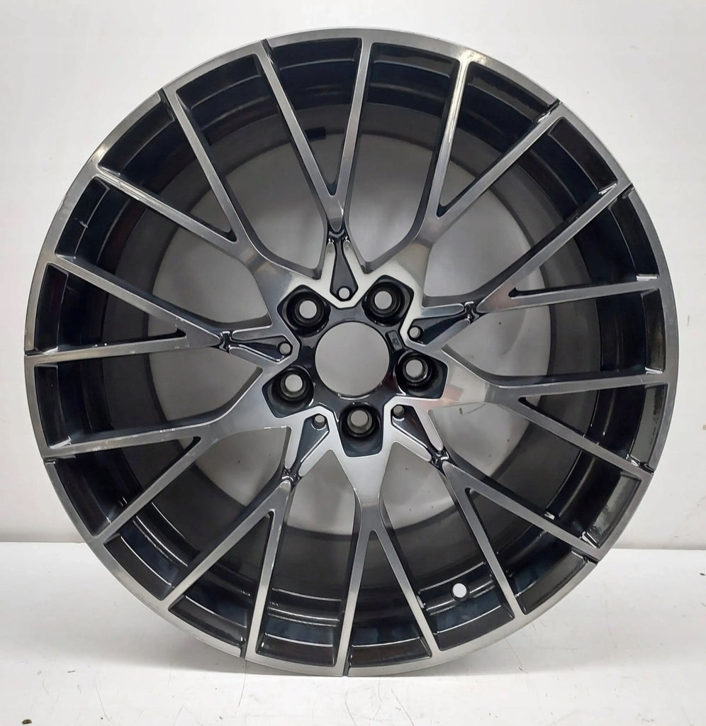1x Alufelge 19 Zoll 10.0" 5x120 40ET Glanz Schwarz 8073848 BMW F87 Rim Wheel FEL7670676471zs