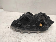 Laden Sie das Bild in den Galerie-Viewer, Frontscheinwerfer Skoda Octavia III 5E1941016B Xenon Rechts Headlight SCH2950844443fi